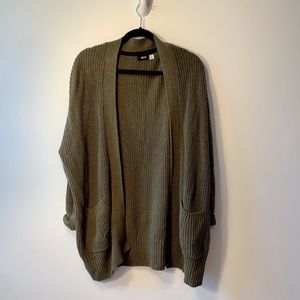 Dark Green BDG Cardigan (M)